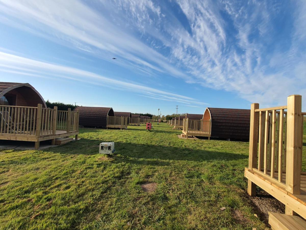 Rustic Pods Riverview Holiday Park Lincoln Extérieur photo