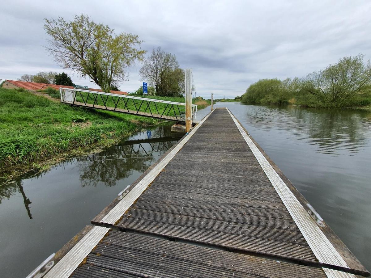 Rustic Pods Riverview Holiday Park Lincoln Extérieur photo